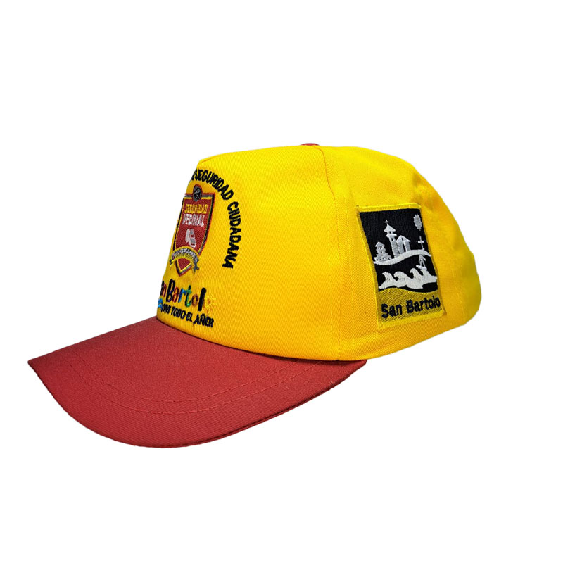 Gorra drill con bordados